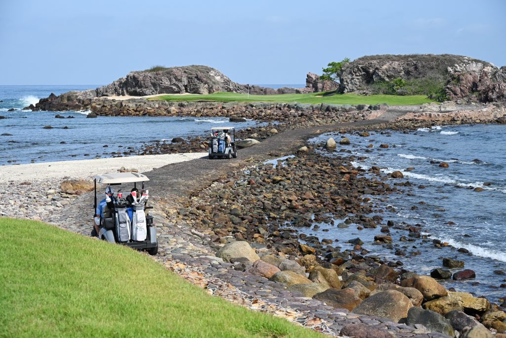 ocean-side golfing