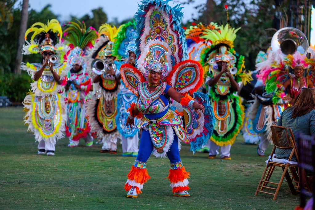 performers entertaining at party